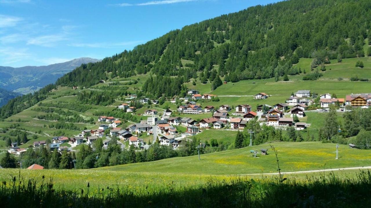 Hotel Alpenrose Fendels Esterno foto